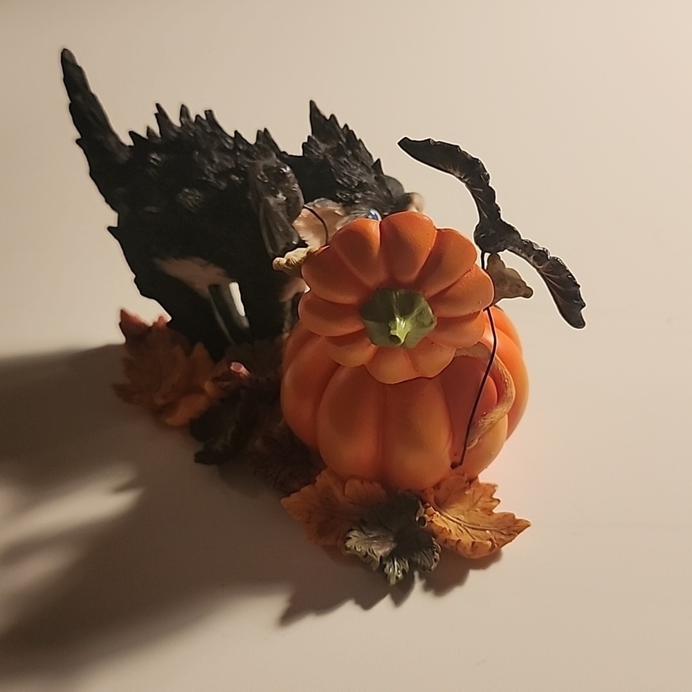 Charming Tails Don't Be A Scaredy Cat Have Fun Halloween Figurine NWT Box 2007 F - Picture 10 of 16